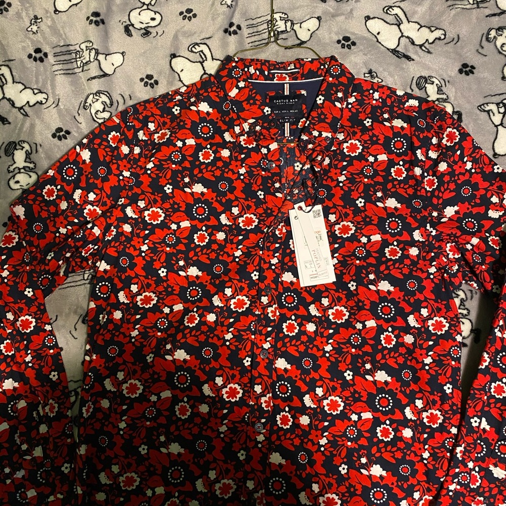 Men collared shirt